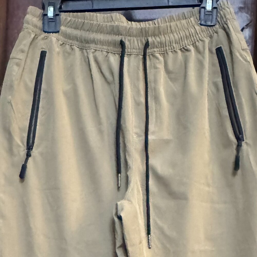 Hiking or camping pants Mens size 32